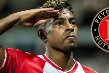 A sus 28 años sigue jugando en el fútbol de Europa y la pasa de lo mejor con su familia