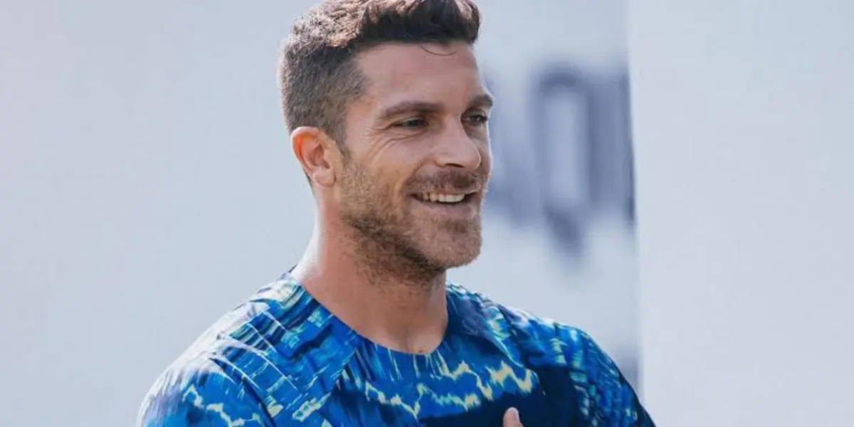 Adrián Arregui en los entrenamientos de Alianza Lima