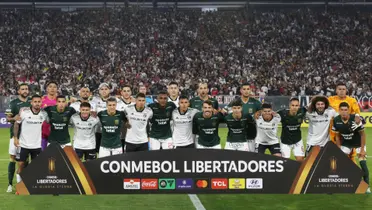 Alianza Lima y Colo Colo posando antes del partido en la copa