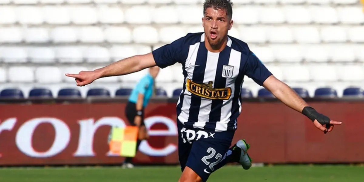 El aún jugador de Colo Colo habría aceptado la propuesta del equipo blanquiazul