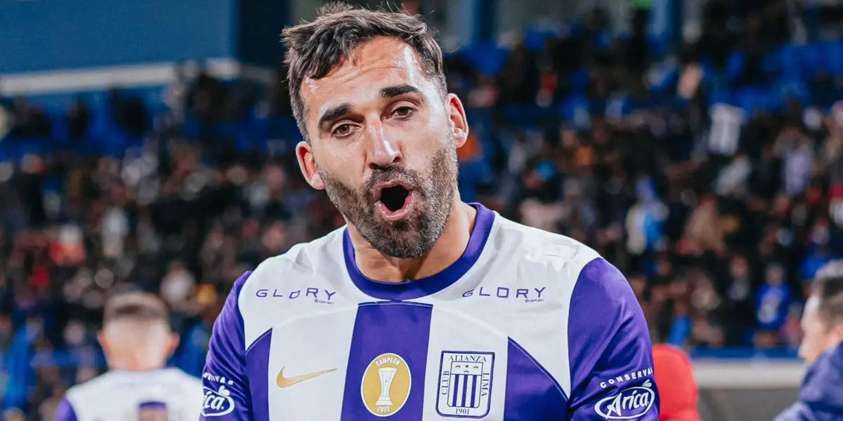 El defensa blanquiazul se volvió pieza fundamental y siempre responde en el campo