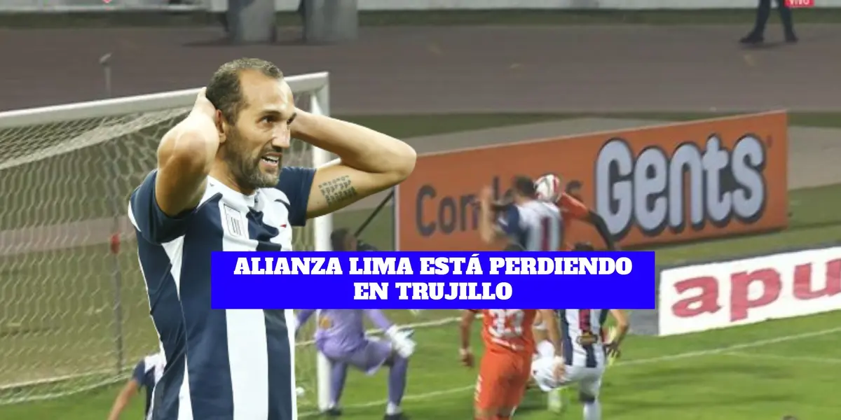 El defensa blanquiazul tuvo mala suerte y el partido se está perjudicando