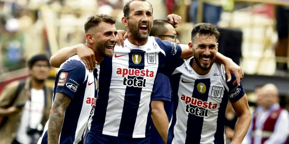 El equipo buscará el tricampeonato y han condecorado a algunos jugadores