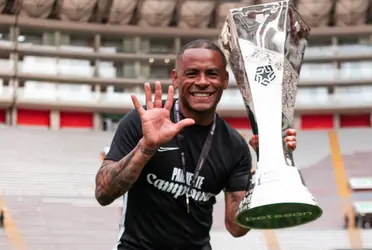 El futbolista de 39 años terminó su etapa en el equipo blanquiazul