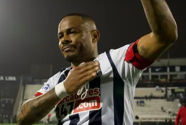 El futbolista se despidió de Alianza Lima luego de una gran trayectoria con los íntimos