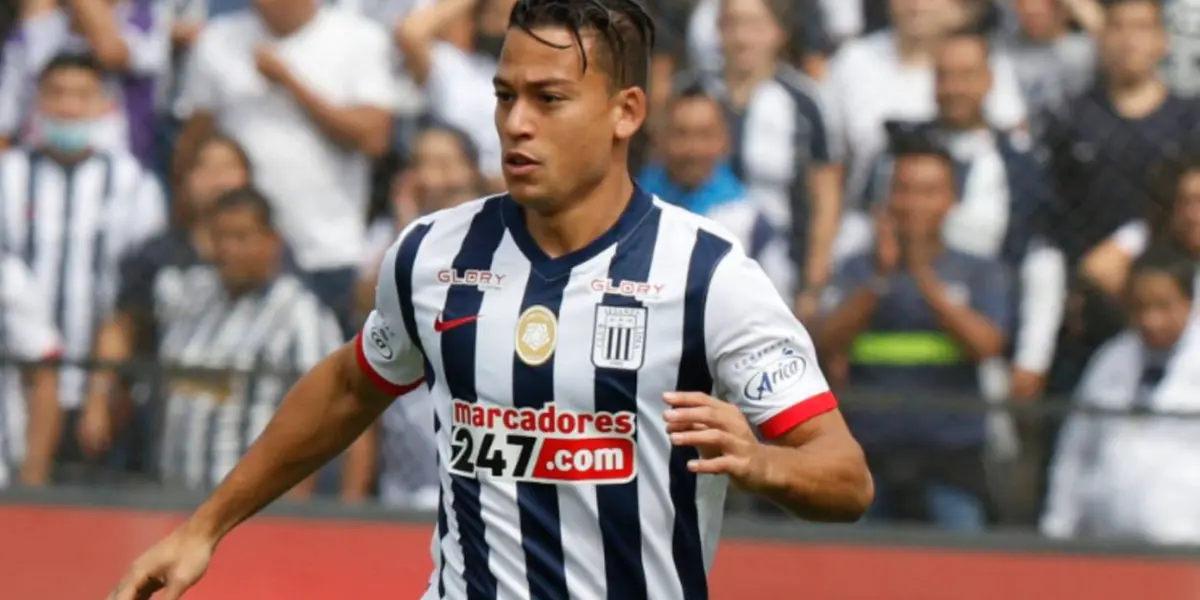 El futbolista tiene el deseo de seguir vistiendo la camiseta blanquiazul