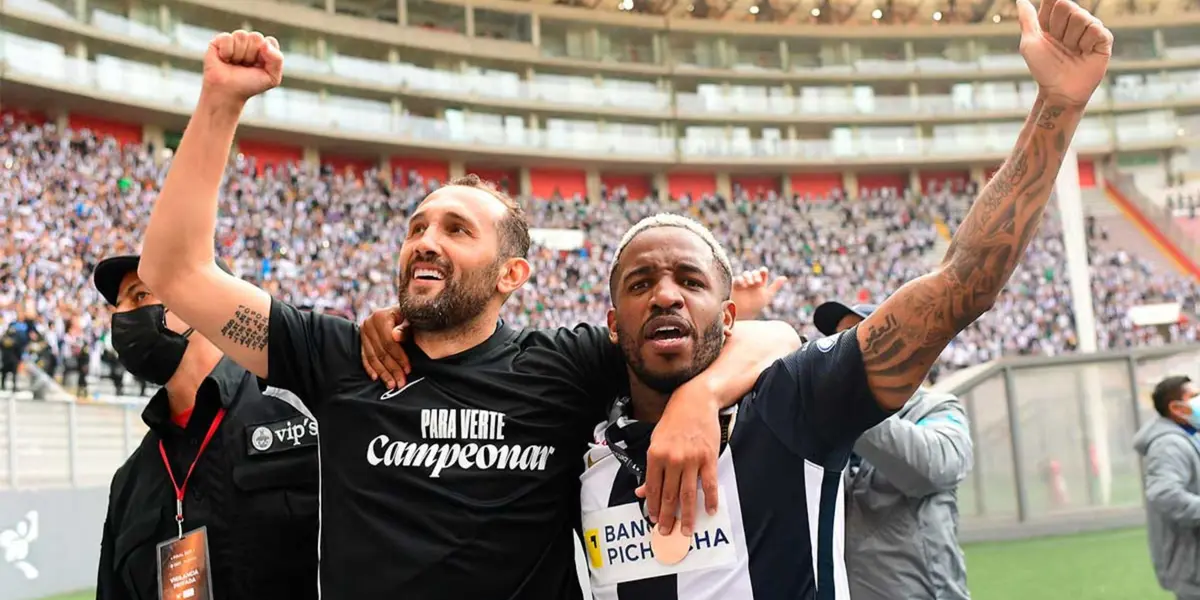 El goleador de Alianza Lima se pronunció sobre la presunta salida del ‘10’ de la calle