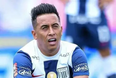El jugador de la selección peruana no pasa por un buen momento.