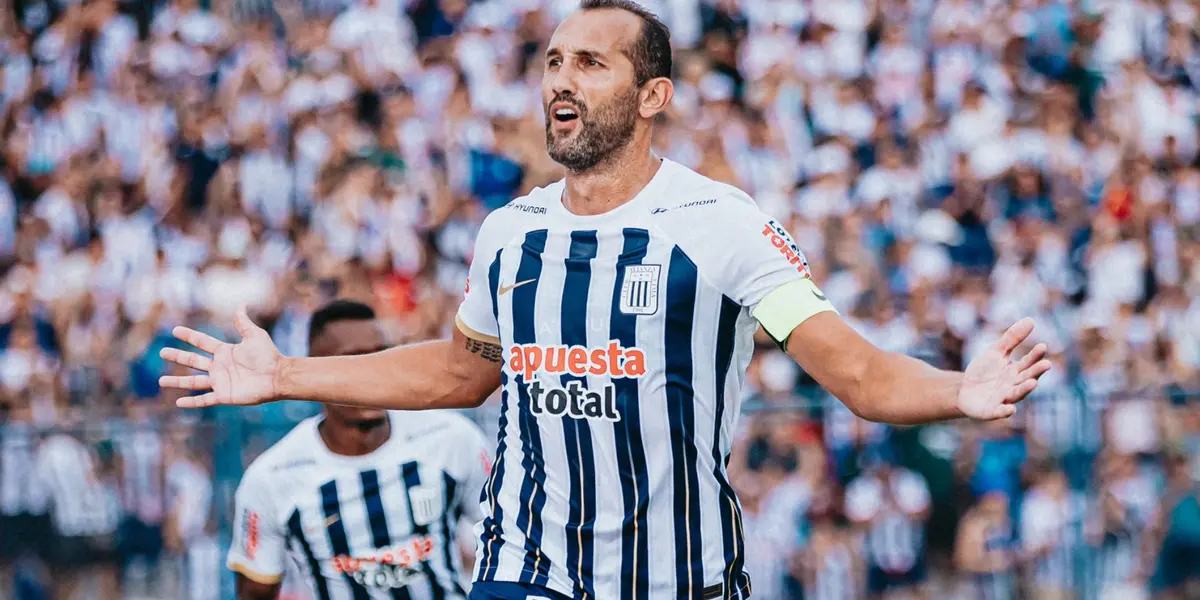 Hernán Barcos ya llegó a los 50 goles con Alianza Lima