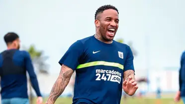 Jefferson Farfán se retiro de Alianza Lima siendo bicampeón