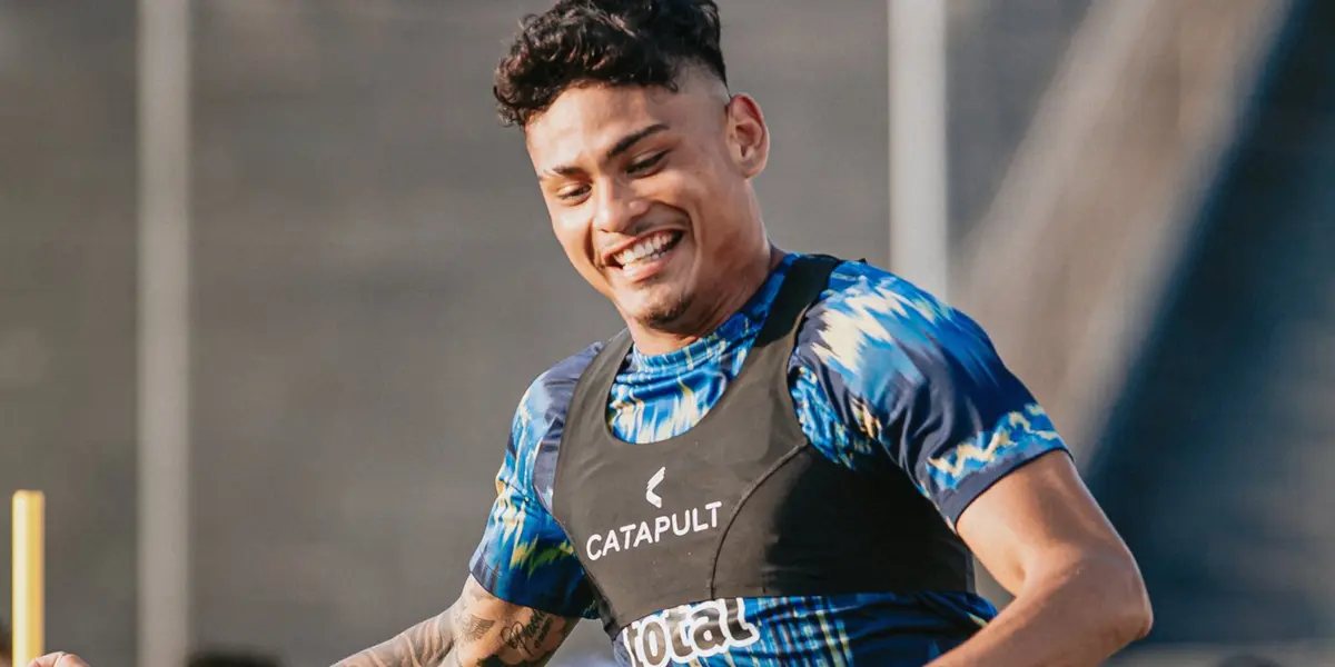 Jeriel De Santis es uno de los futbolistas convocados para enfrentar a Los Chankas