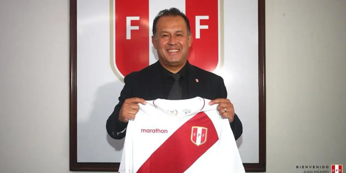 Juan Reynoso dejó de ser el DT de Perú