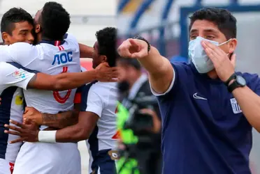 La directiva le pidió al estratega tomar una decisión con respecto al futuro de dos futbolistas