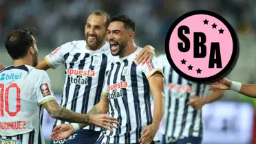 Los jugadores blanquiazules celebrando el 2-0 frente a Sport Boys