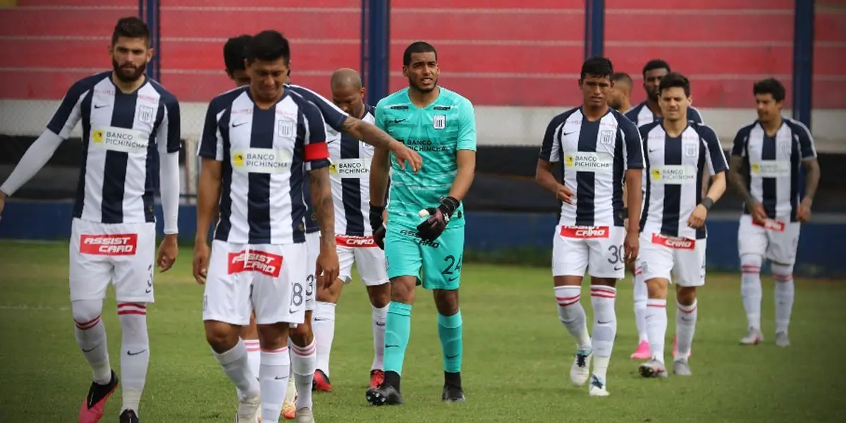 Steven Rivadeneyra llegó a Alianza Lima en 2020 siendo uno de los mejores arqueros del campeonato, pero hoy vive una realidad complicada.